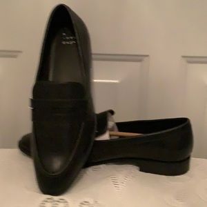 Woman’s Black /Clover Shoes